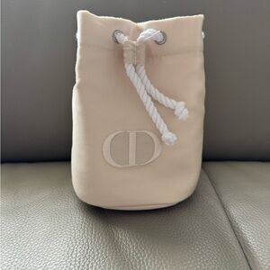 🔴SOLD🔴 Dior Makeup pouch